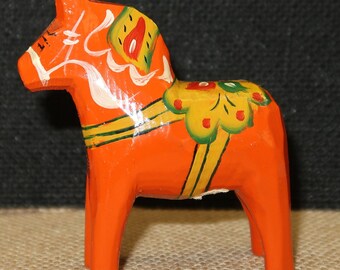 RESERVED Vintage G.A. Olsson Dala Horse, Swedish Folk Art 3 1/2 inches tall