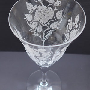 1 Morgantown &quot;American Beauty&quot; 7 5/8 inch Tall Goblet