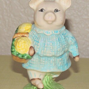 1989 Royal Albert &quot;Little Pig Robinson&quot; figurine