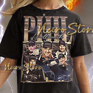 Pode incluir: Um conjunto de três canecas de cerâmica com acabamento fosco e salpicado. As canecas são em tons de creme, cinza claro e cinza escuro. Cada caneca tem um design simples e minimalista, perfeito para café ou chá.