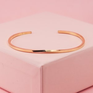 14K Solid Gold Square Cuff Bracelet, 14K Gold Bangle, 1.5mm 14K Gold Twisted Bracelet, Minimalist Jewelry, Handmade Friendship Bracelet