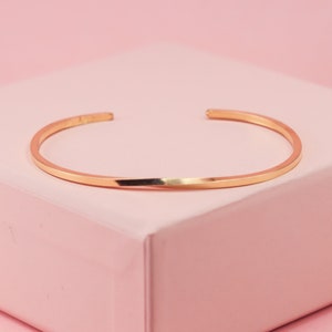 Twisted Gold Filled Cuff Bracelet, 1.6mm Thin Gold Filled Bangle, Boho Cuff, Stacking Bracelet, Square Cuff Bracelet, Minimalist Jewelry