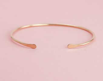 14K Solid Gold Bangle, 14K Solid Gold Cuff Bracelet, 14K Solid Gold Stacking Cuff, Hammered 14K Solid Gold Cuff, Smooth 14K Solid Gold