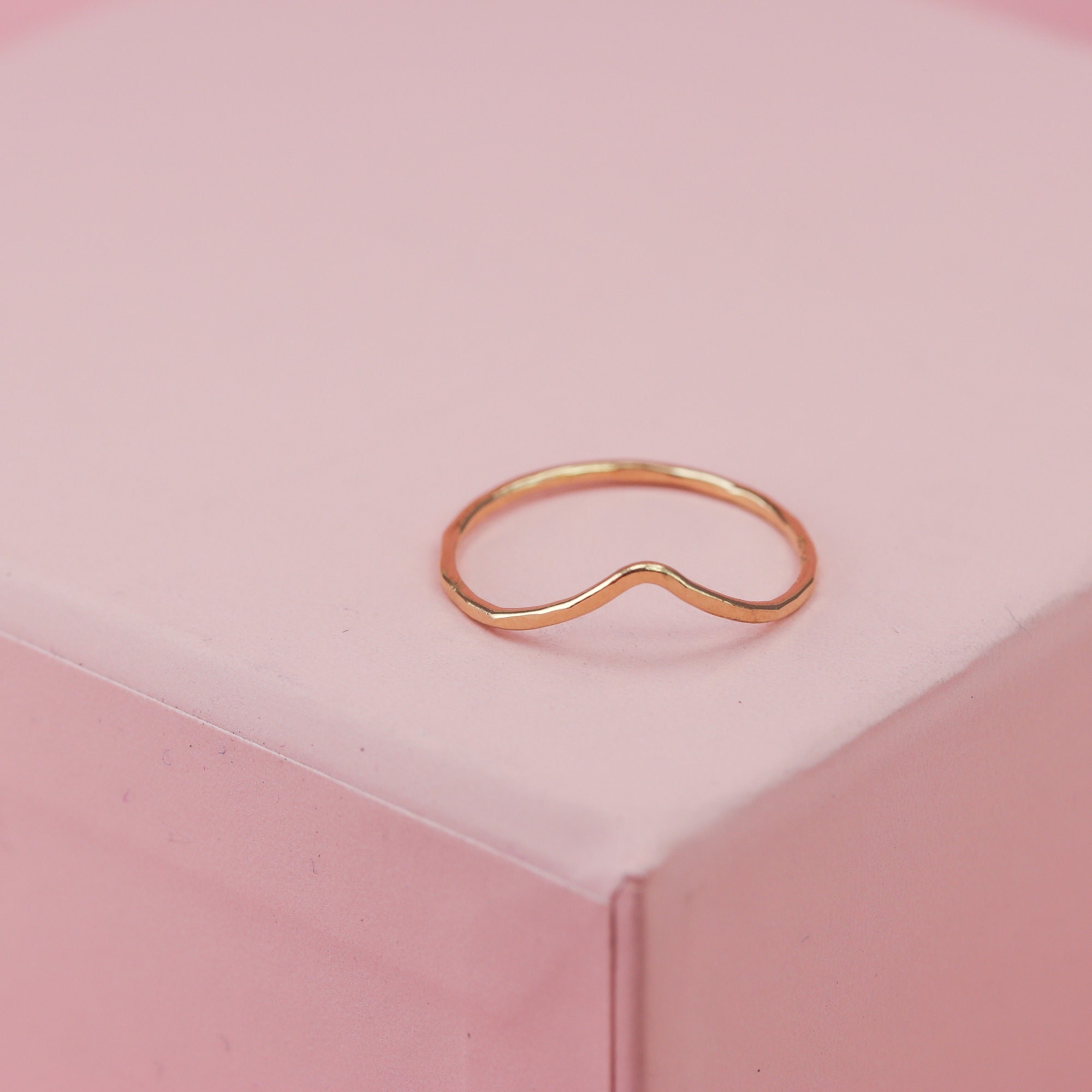 Mini Hammered Chevron Bands in Silver, Gold, Rose Gold Filled, or 14k Solid Gold, Hammered Pointed Stacking Ring, Midi Ring, Thin 1mm Ring