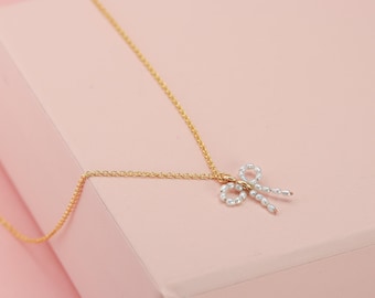 Pearl Necklace with Pearl Bow Pendant in 14K Gold Filled or Sterling Silver, Dainty Feminine Pearl Necklace, Trendy Christmas Gift for Her