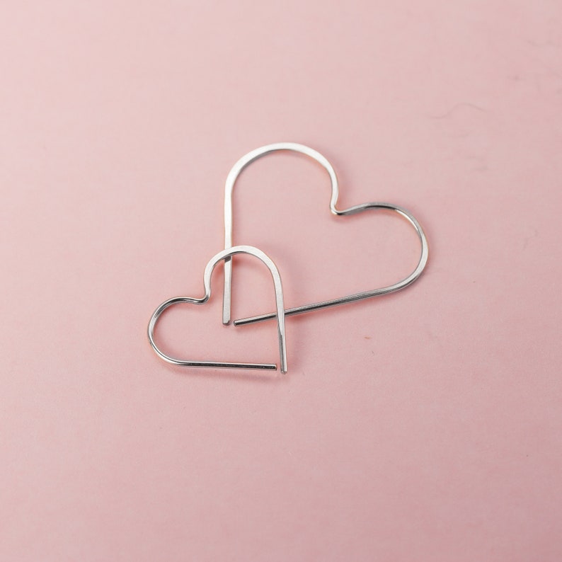 Women hoop heart earrings hammered in solid 14k yellow, rose and white gold or gold filled or sterling silver only image 8