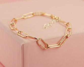 Gold Filled Sparkly Link Bracelet, Gold Textured Charm Bracelet, Chunky Paperclip Chain Bracelet, Gifts for Her, Handmade Jewelry
