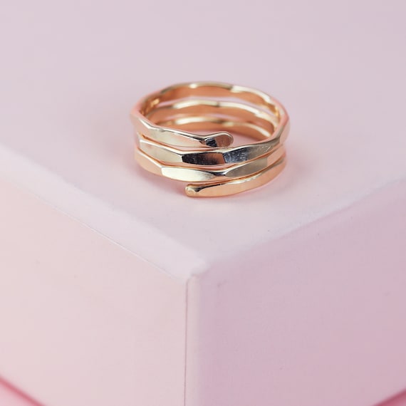 Etsy hammered gold ring best sale