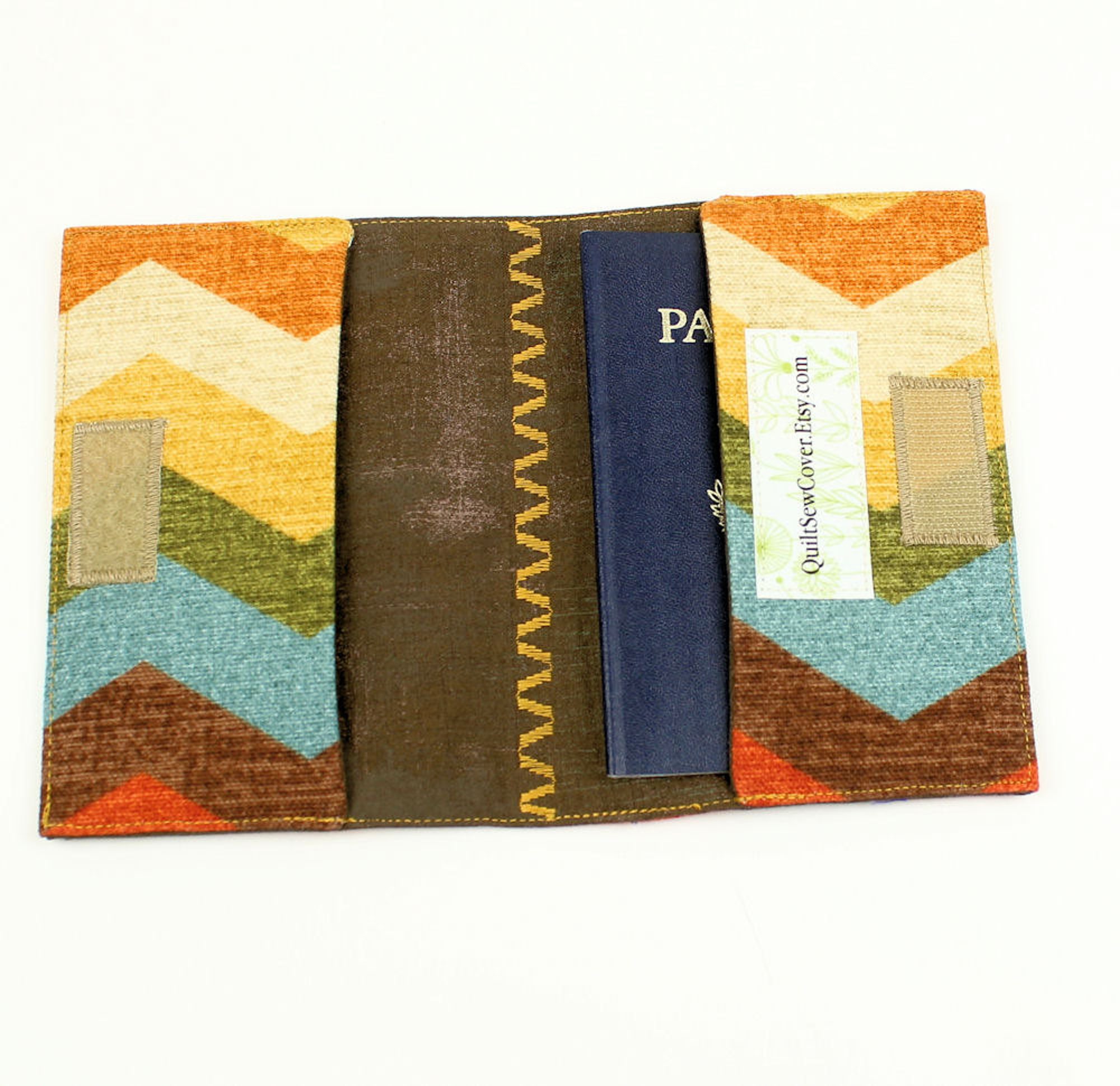 Panama Wave Passport Cover with Closure