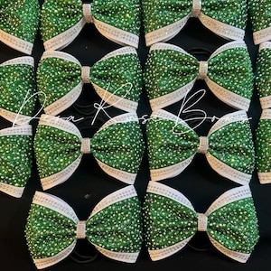 Lazo de diamantes de imitación a rayas sin cola - Lazos de porristas - Tamaños de 3" y 4"