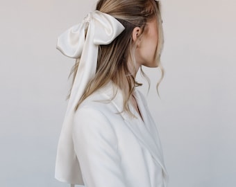 Silk Bridal Bow - Off-White