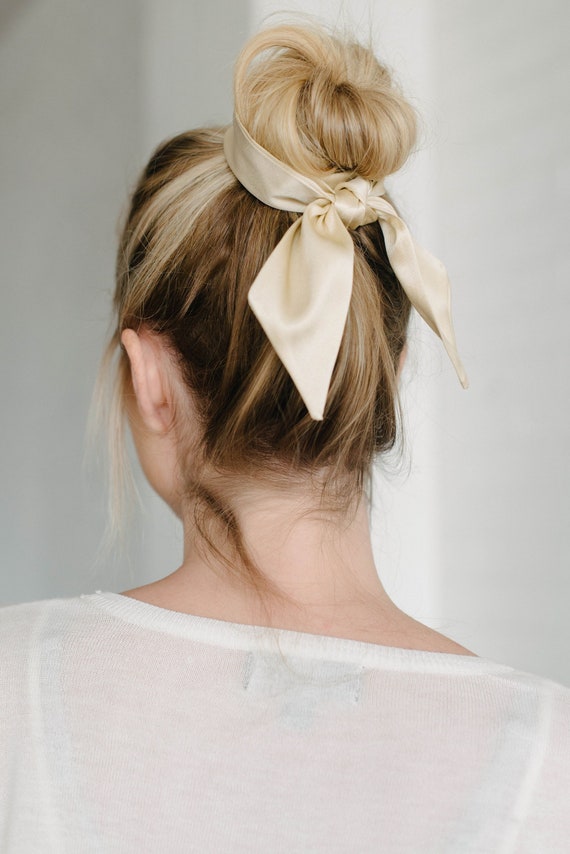 short neck scarf