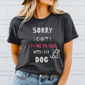 T-Shirt Dog Mom, Shirt for dog lovers, Gift for dog owners, T-Shirt dog motif, Shirt for mistress, Dog sayings, Gift Dog Mom