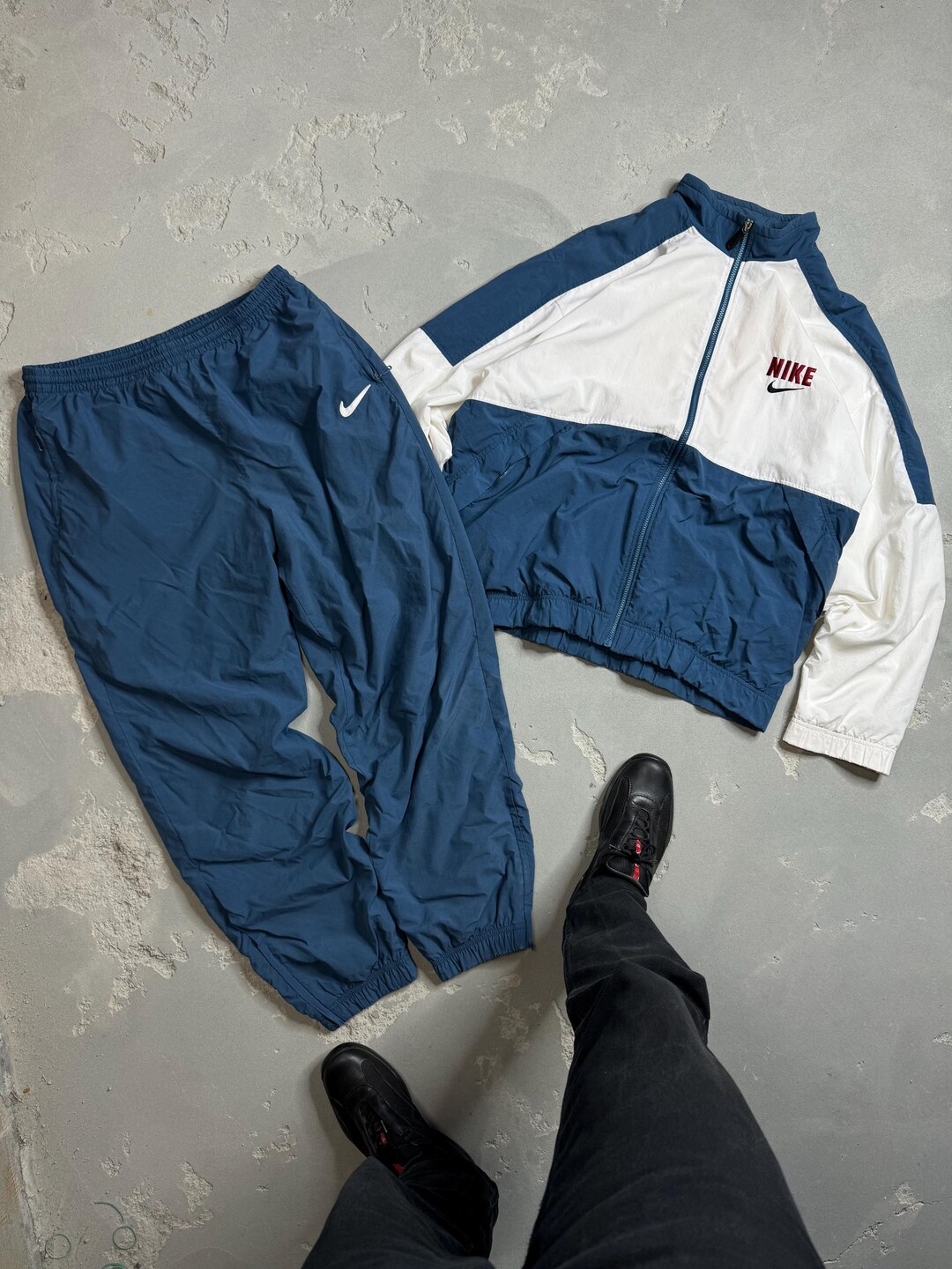 mens nike nylon tracksuit