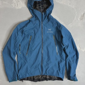 Arcteryx gore tex jacket mens size M