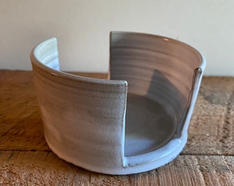 Stoneware Sponge Holder in White