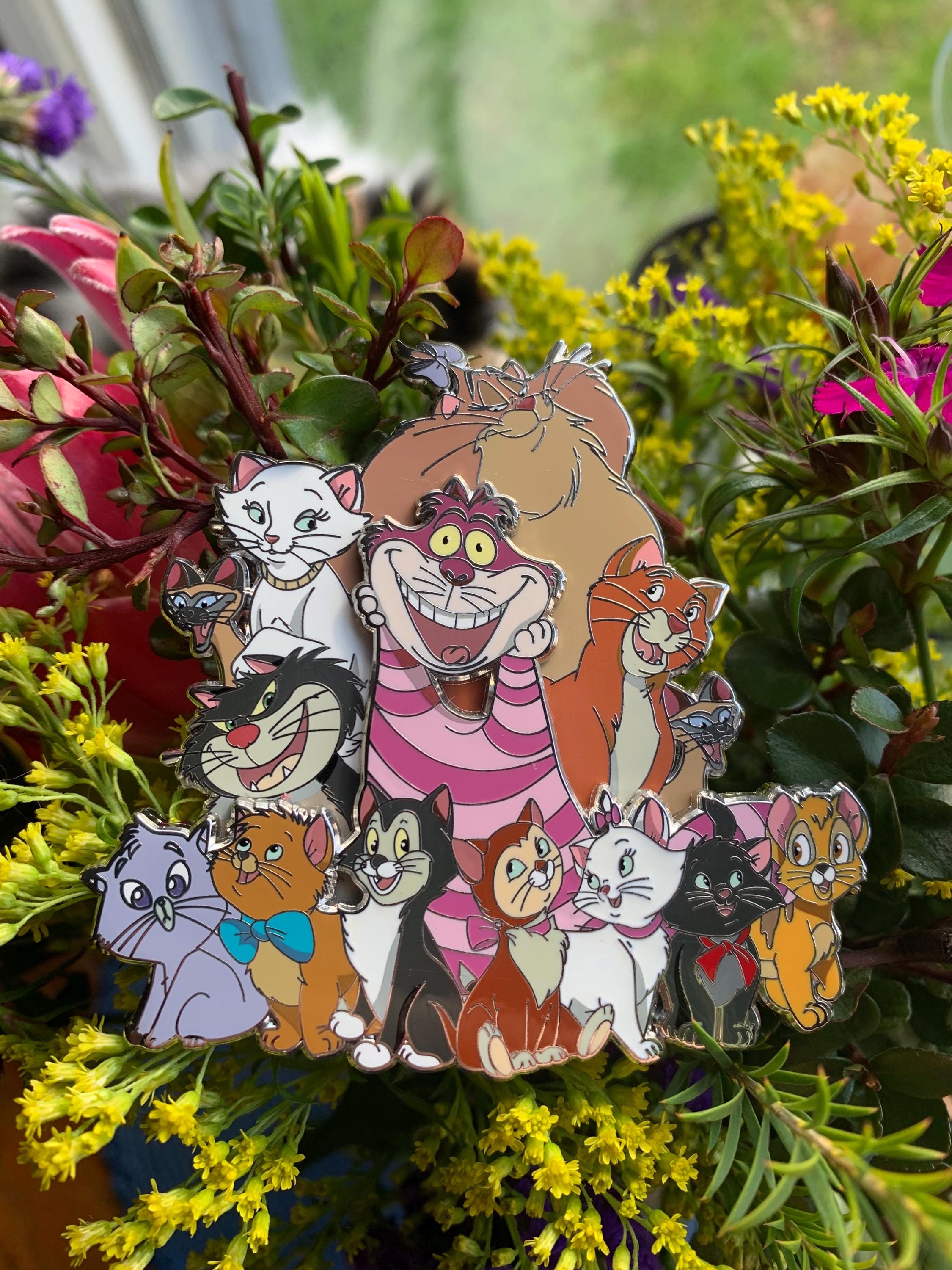 DEC stamp pin Oliver オリバー　ピンバッジ Oliver and Company Enamel Pin - Etsy