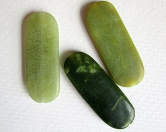 3 Green Jade Pendant Beads 40mm