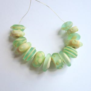 Rare Vintage Lampwork Glass Beads – Mint & Ivory Mix, 12 Beads