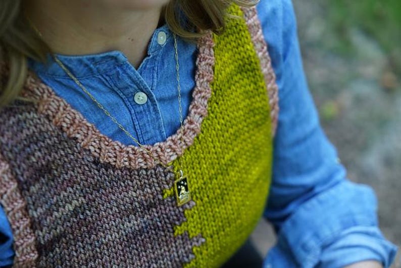 make your own Colorblock Market Vest (DIGITAL KNITTING PATTERN) for tweens, teens, adults