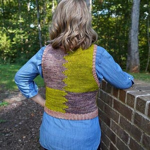 make your own Colorblock Market Vest (DIGITAL KNITTING PATTERN) for tweens, teens, adults
