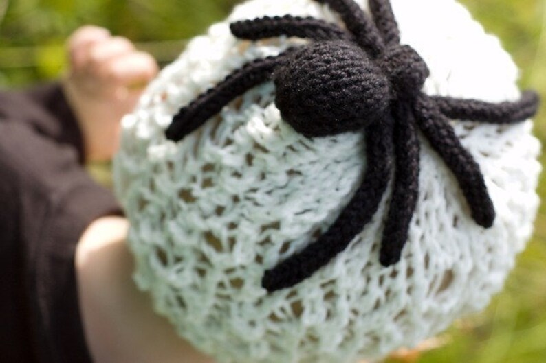 make your own Charlotte's Web Hat DIGITAL KNITTING afbeelding 4