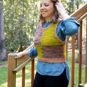 make your own Colorblock Market Vest (DIGITAL KNITTING PATTERN) for tweens, teens, adults