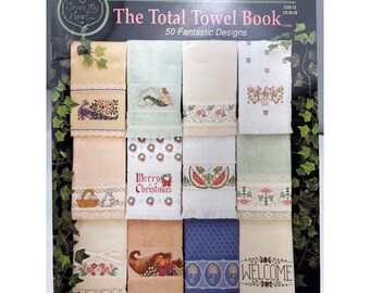 The Total Towel Pattern Book: 50 Fantastic Cross-Stitch Designs Decorative Towels