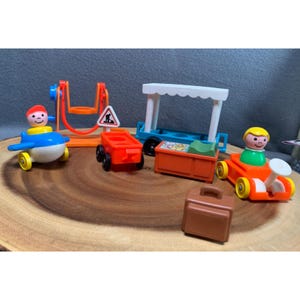 Fisher-Price Little People Zoo Gazebo, Tram Jump Rope Train Set Vintage
