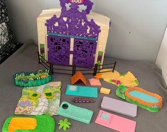 Vintage Littlest Pet Shop Zoo Playset with Accessories By Kenner 1992