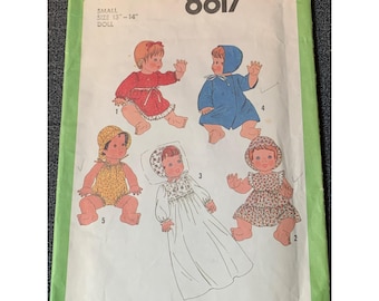 8817 Vintage Simplicity SEWING Pattern Doll Clothes Fits 13 - 14