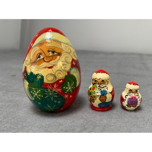Santa Claus Russian Nesting Dolls Set of 3 Hand-Painted Wooden Christmas Decor