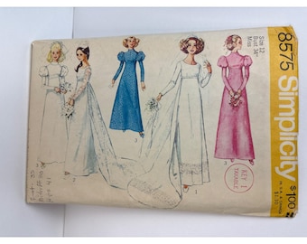 Simplicity 8575 Womens Size 12 Vintage Sewing Pattern Wedding/Bridesmaid Dress 1972