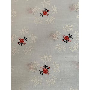 Vintage Floral Cotton Fabric 18&quot;x22&quot; Fat Quarter Red White Flower Design