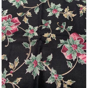Vintage Concord Fabrics Holly & Berries Christmas Fat Quarter 18x22 Cotton Black Green Red