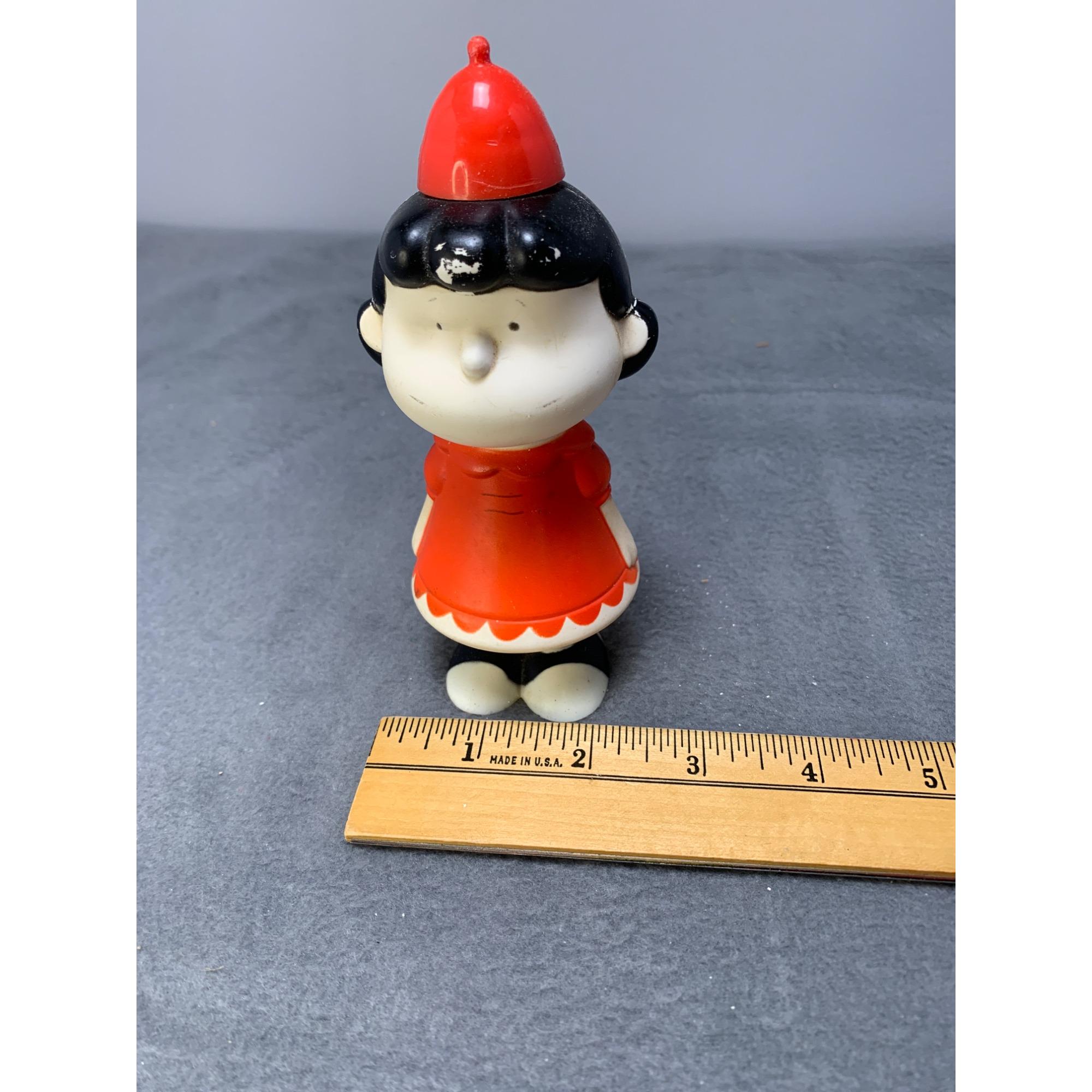 Vintage Avon Lucy Bubble Bath Figurine 4 Fl Oz Peanuts Comic
