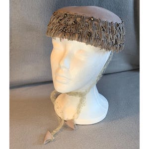 Glenover Hats - Etsy display picture 3