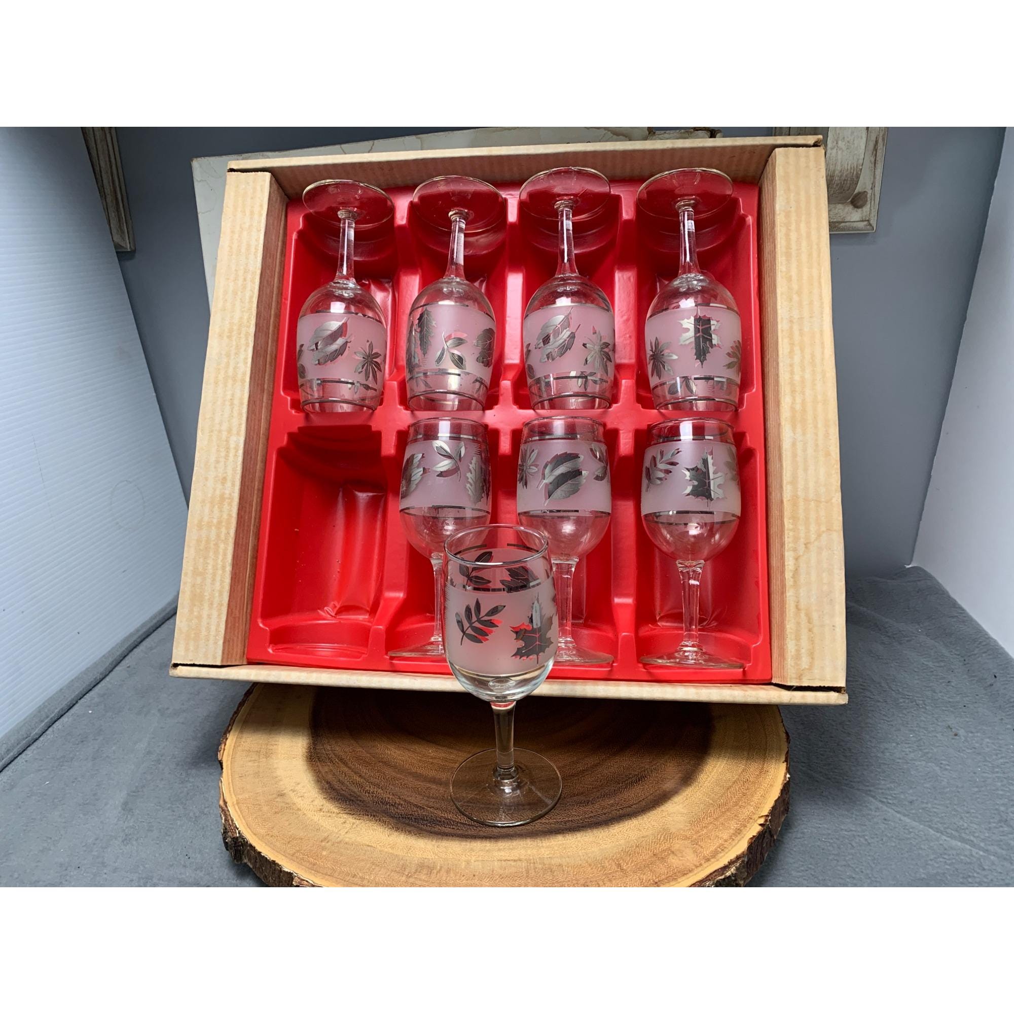 acroroc france drinking glasses Ruby Red Arcoroc Luminarc France Footed Wine Glasses Set of 6 Large –  TheFlyingHostess