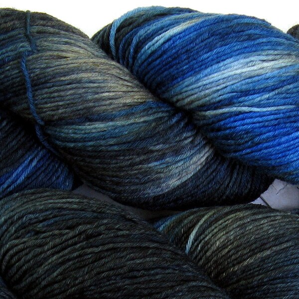 Three Hares hand dyed sock yarn fingering weight, 8ply superwash merino, 100g - Colonial Day 4