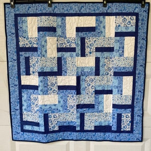 Beautiful rich blue quilt, square block print, quilt blanket, lap quilt, patchwork quilt, boho decor, home decor quilt, hanging quilt