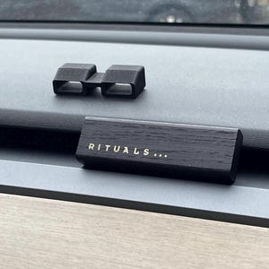 Tesla Model Y Air Vent Aromatherapy Clip | Minimalist Car Diffuser Holder | Interior Accessory RITUALS