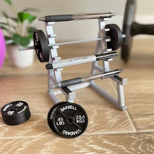 Mini Barbell Squat Rack Pen Holder, Fitness Enthusiasts and Weightlifting Fans Gift, Gymer Gift, Office Supplies, Desk Organizer