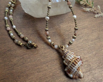 Seashell Necklace - Sun Stone and Freshwater Pearl