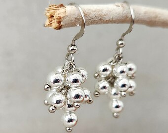 Hematite Bead Cluster Dangle Earrings