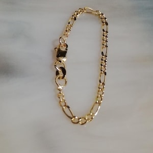 14k Gold Figaro Chain Extender: Adjustable Length, Lobster Clasp