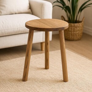 Taburete de madera hecho a mano, taburete de cocina de roble o fresno, pequeño taburete con soporte para plantas, silla moderna, muebles escandinavos