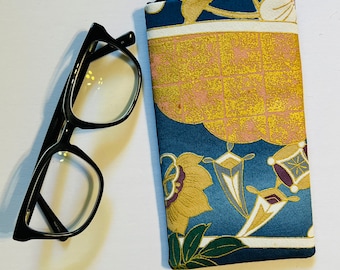 Eyeglass/Sunglass Sleeve(holder) - Kimono silk