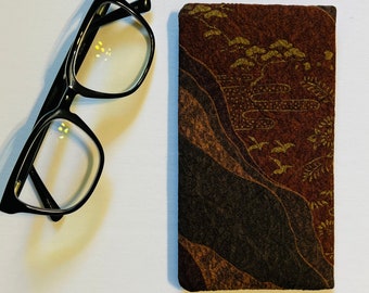 Eyeglass/Sunglass Sleeve(holder) - Kimono silk