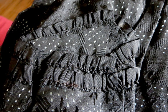 Victorian Black Silk Leaf Embossed Bodice Dot Pat… - image 7