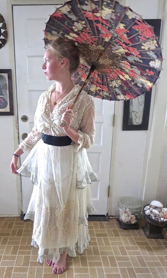 Antique Edwardian 1910s Titanic Net Lace Tiered Dr